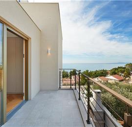 3 bedroom villa with pool and sea views Hvar island sleeps 6